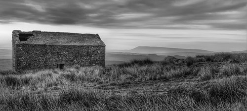 old barn in bowland