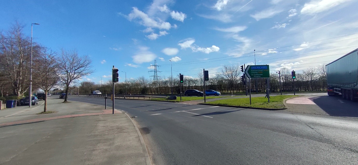 A582 junction